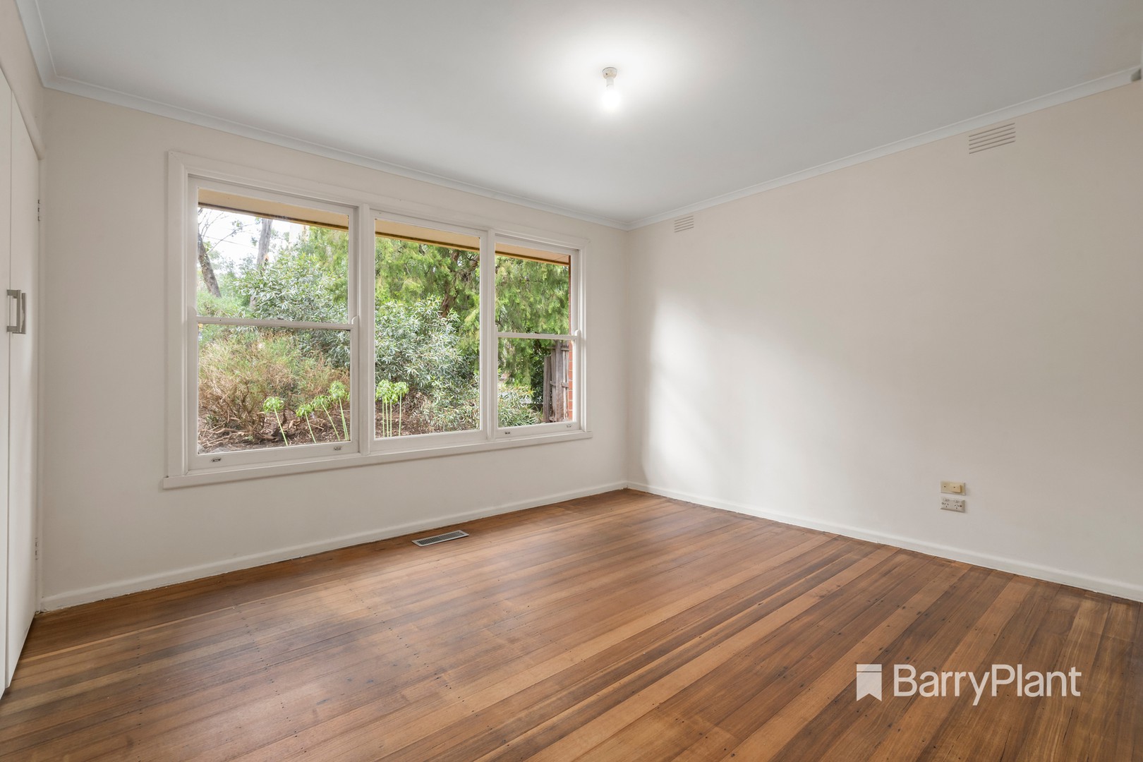 31 Brixton AvenueEltham North, VIC 3095, Eltham North - Thumbnail 4