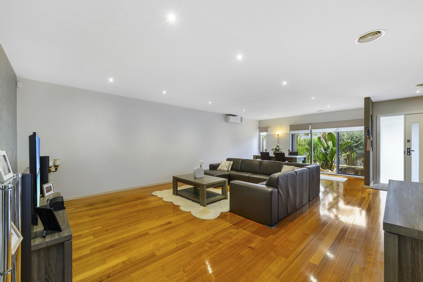 31 Bungaree Track, Burnside Heights, VIC 3023, Burnside Heights - Thumbnail 2