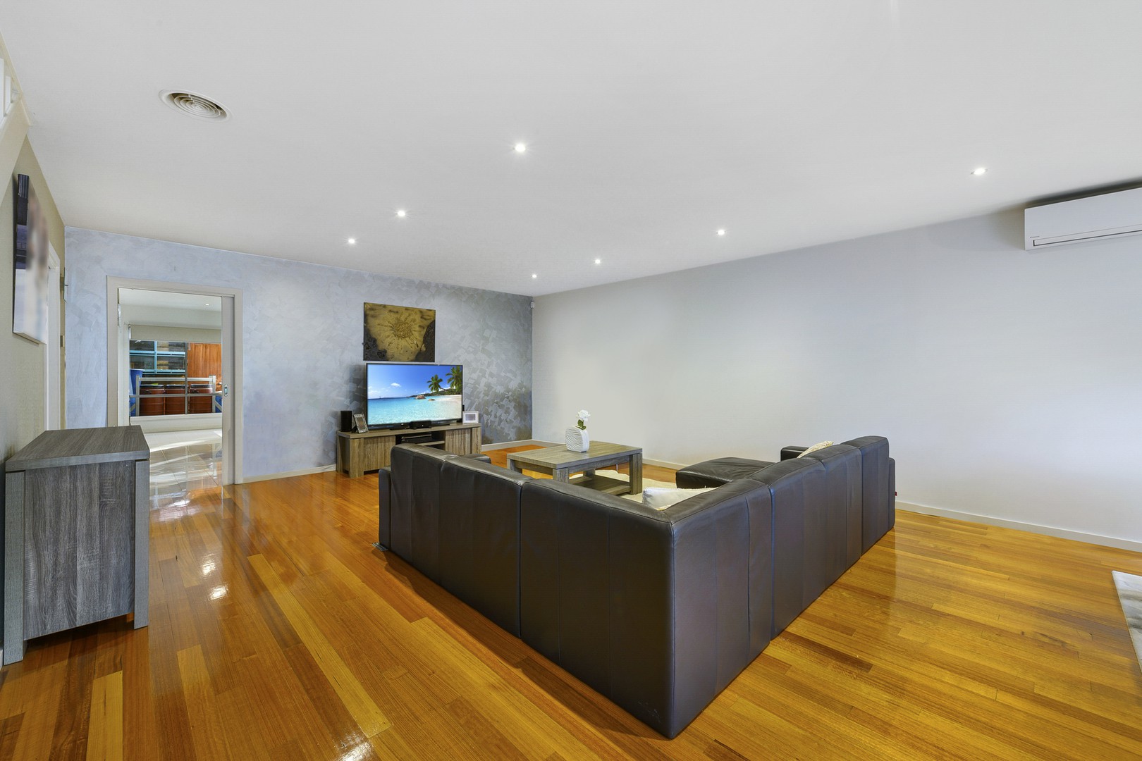 31 Bungaree Track, Burnside Heights, VIC 3023, Burnside Heights - Thumbnail 3
