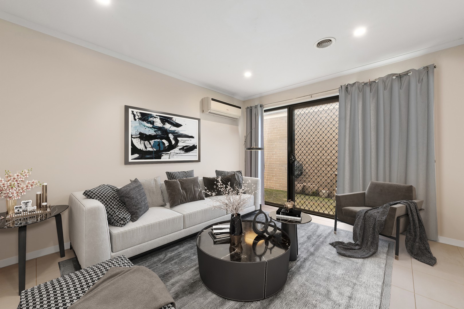 31 Bushranger Boulevard, Cranbourne East, VIC 3977, Cranbourne East - Thumbnail 2