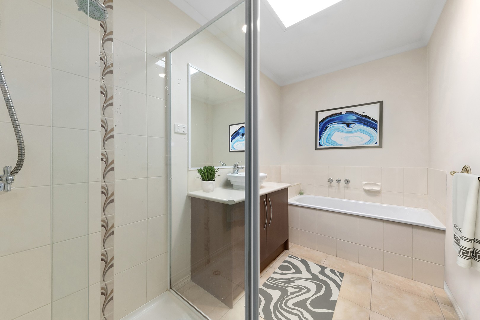 31 Bushranger Boulevard, Cranbourne East, VIC 3977, Cranbourne East - Thumbnail 8