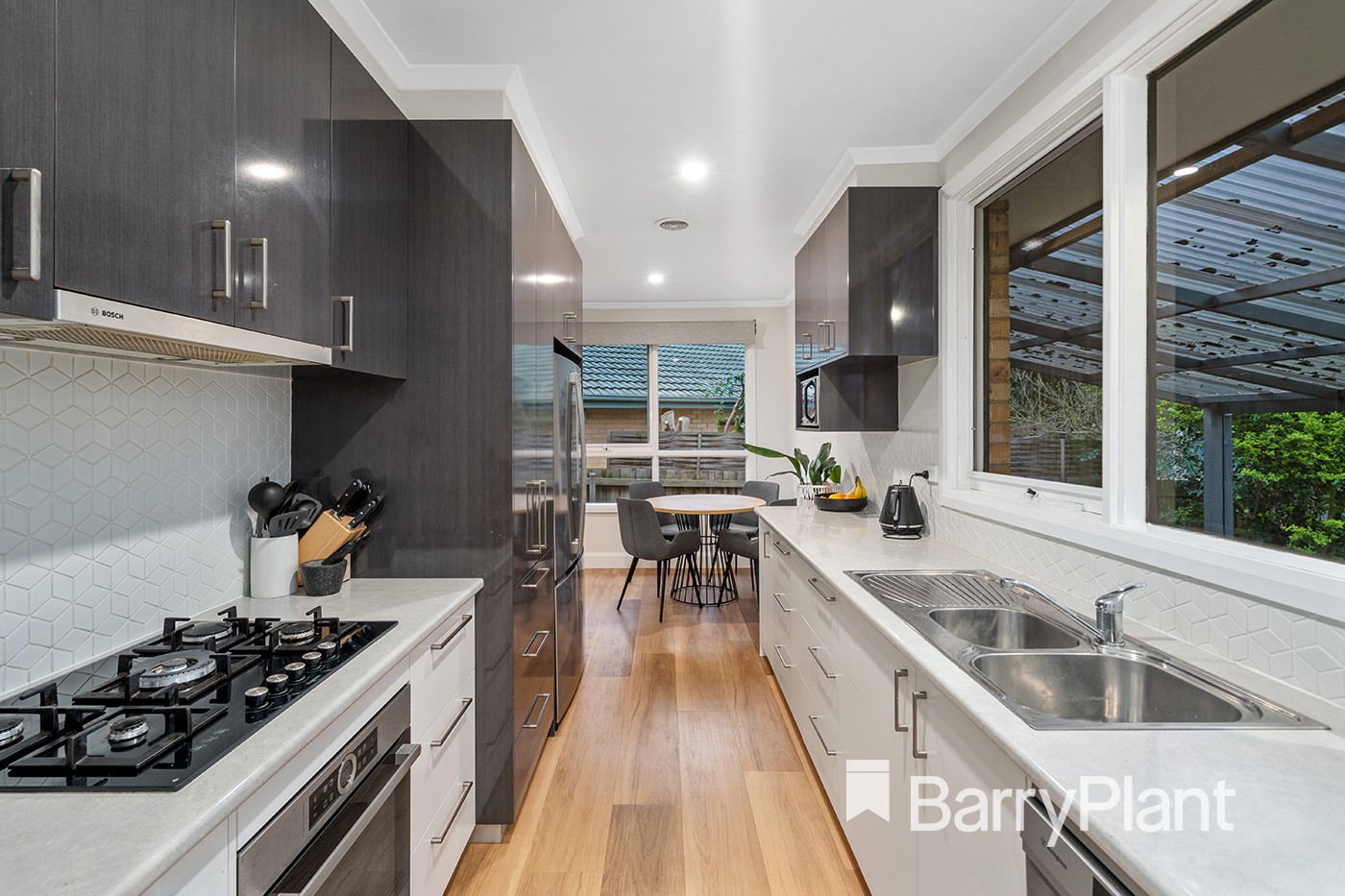 31 Cardigan Road, Mooroolbark, VIC 3138, Mooroolbark - Thumbnail 6
