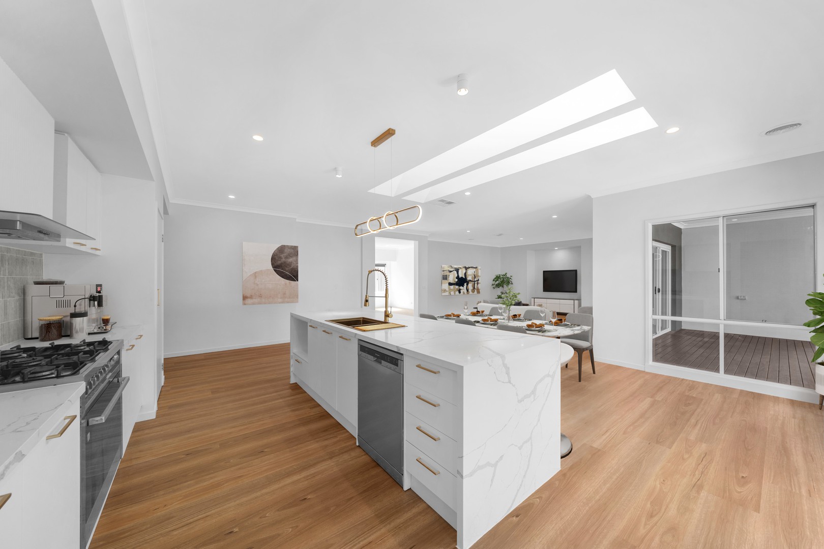 31 Cassan Way, Caroline Springs, VIC 3023, Caroline Springs - Thumbnail 5