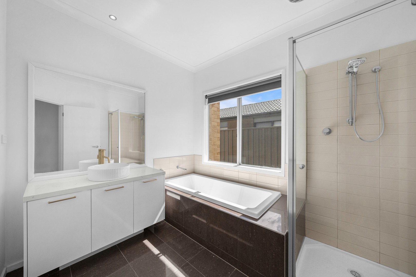 31 Cassan Way, Caroline Springs, VIC 3023, Caroline Springs - Thumbnail 8