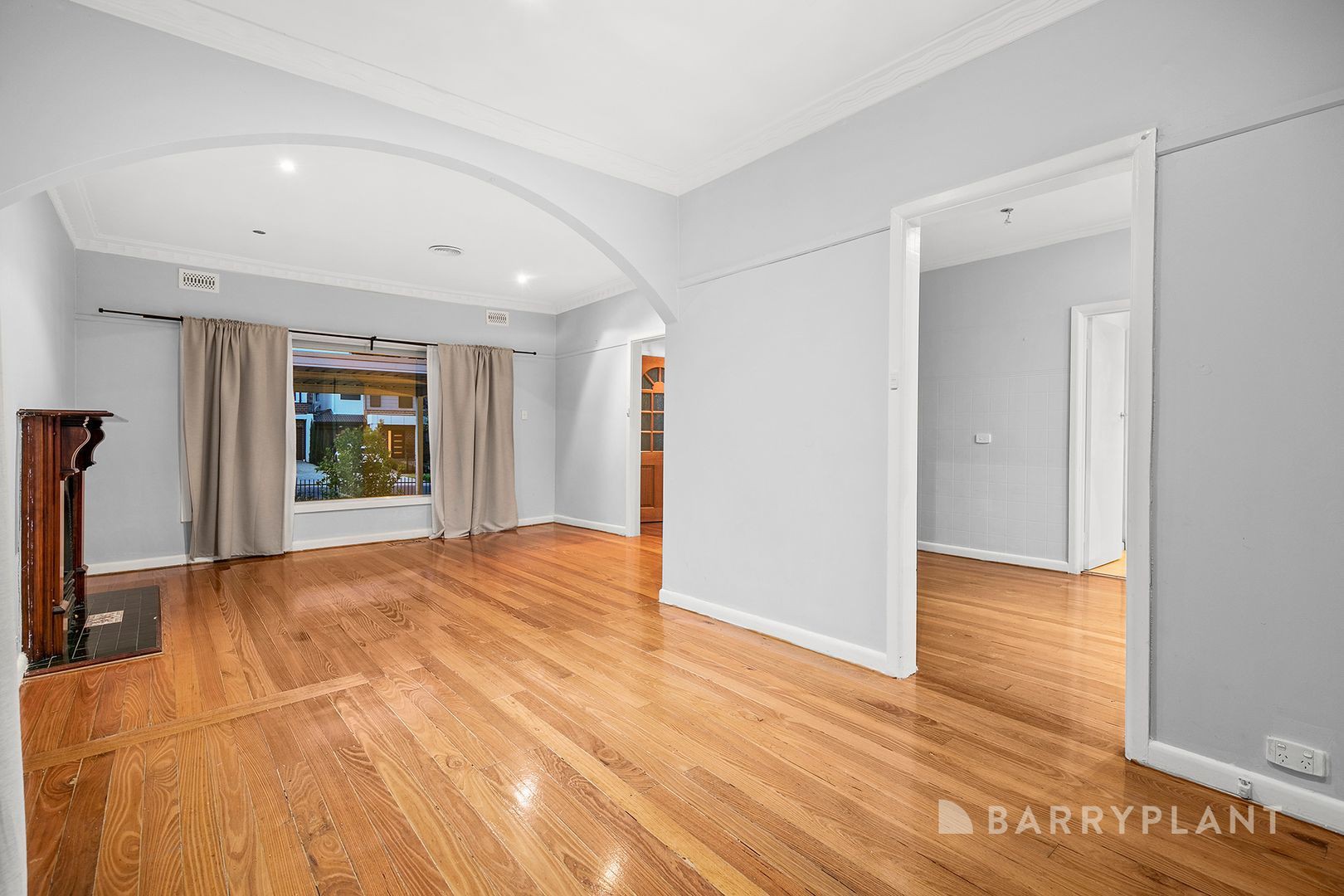 31 Chapman Avenue, Glenroy, VIC 3046, Glenroy - Thumbnail 4