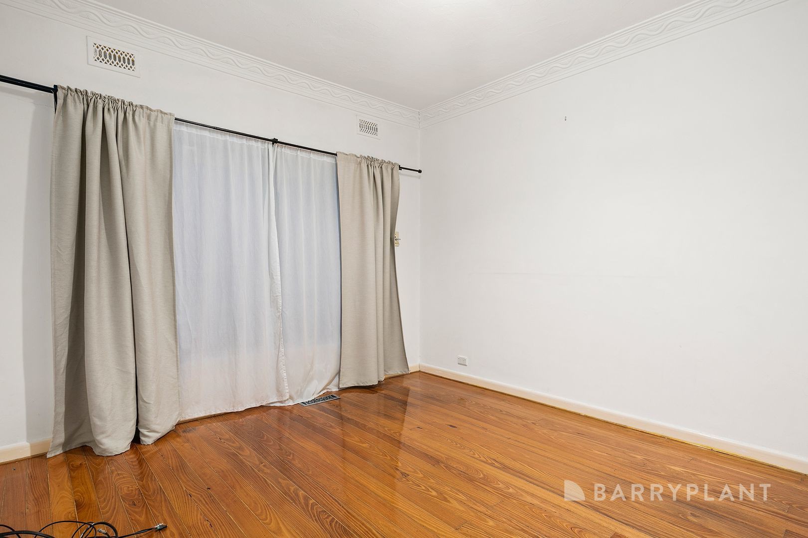 31 Chapman Avenue, Glenroy, VIC 3046, Glenroy - Thumbnail 8