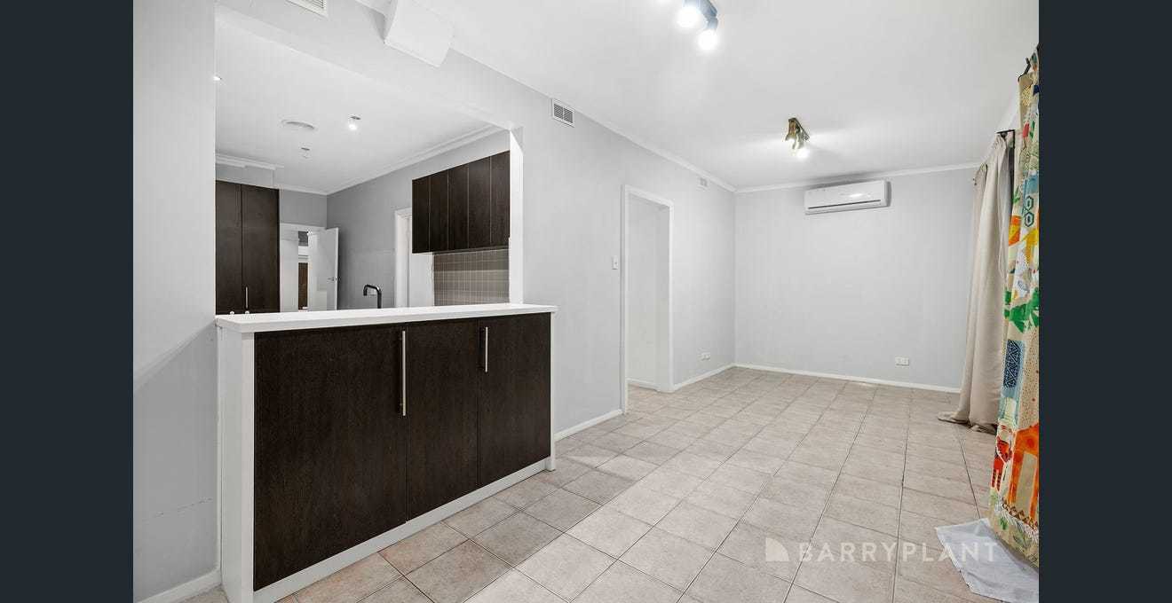 31 Chapman Avenue, Glenroy, VIC 3046 - Thumbnail 2 - 19/05/2026
