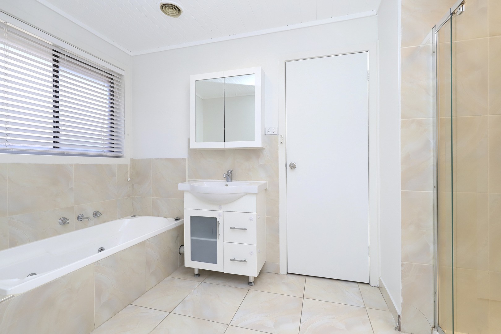 31 Cheleon Way, Kings Park, VIC 3021, Kings Park - Thumbnail 7