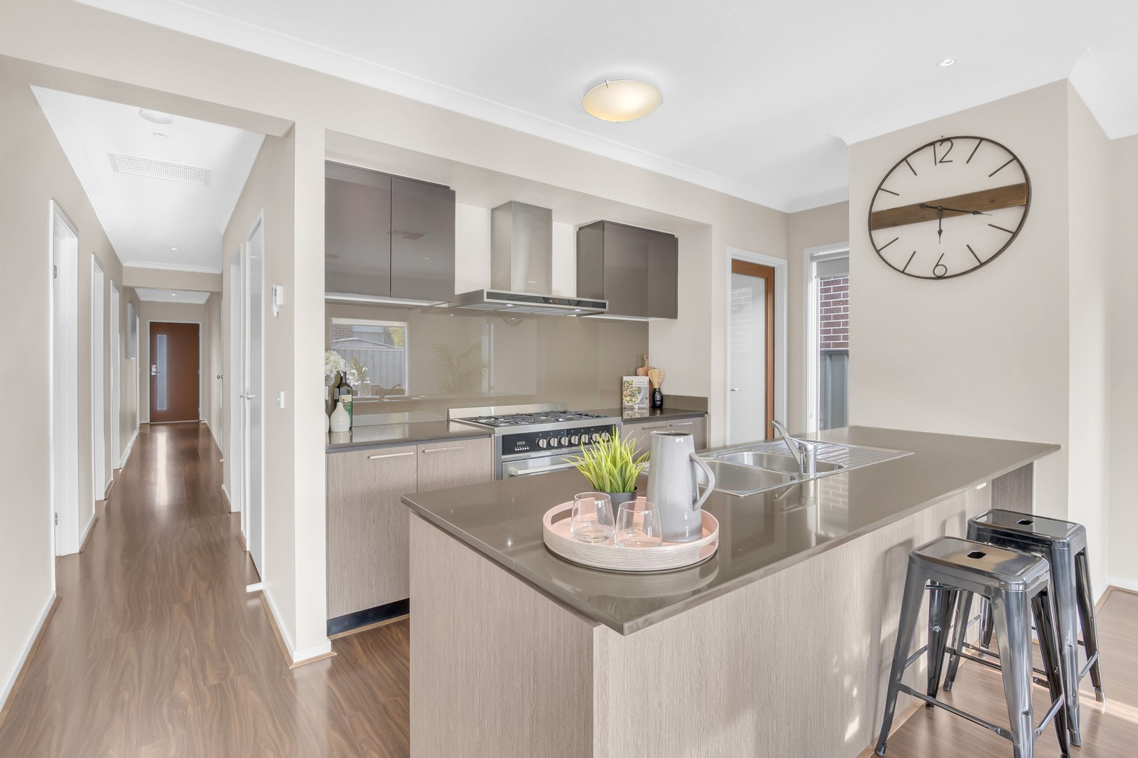 31 Cockatiel Circuit, Craigieburn, VIC 3064, Craigieburn - Thumbnail 3