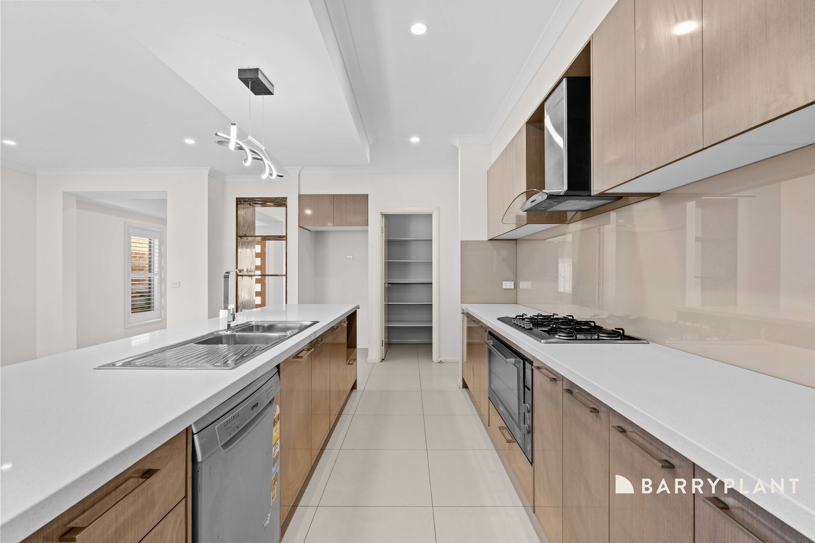 31 Coe Street, Mernda, VIC 3754 - Thumbnail 2 - 01/09/2026