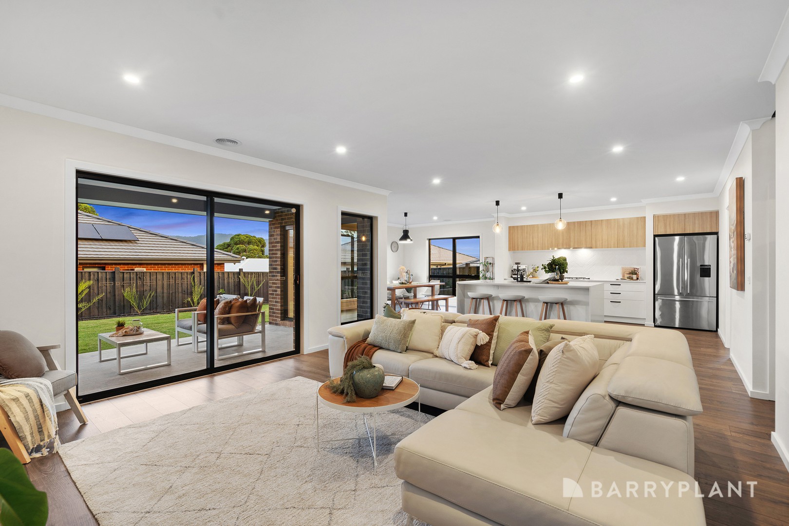 31 Cunningham Road, Lilydale, VIC 3140 - Thumbnail 2 - 20/02/2025