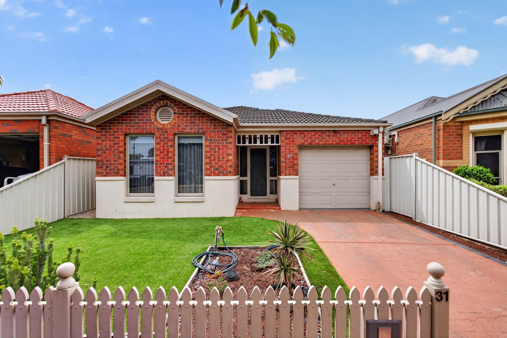 31 Emerald Court, Caroline Springs, VIC 3023 - Thumbnail 2 - 19/10/2026