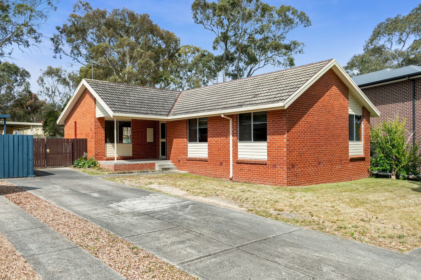 31 Fahey Crescent, Macleod, VIC 3085, Yallambie - Thumbnail 2