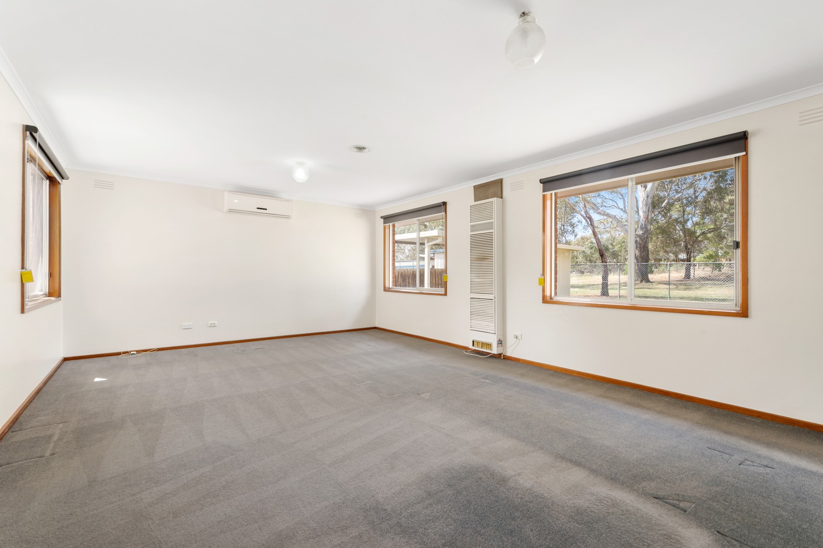 31 Fahey  Crescent, Yallambie, VIC 3085, Yallambie - Thumbnail 2