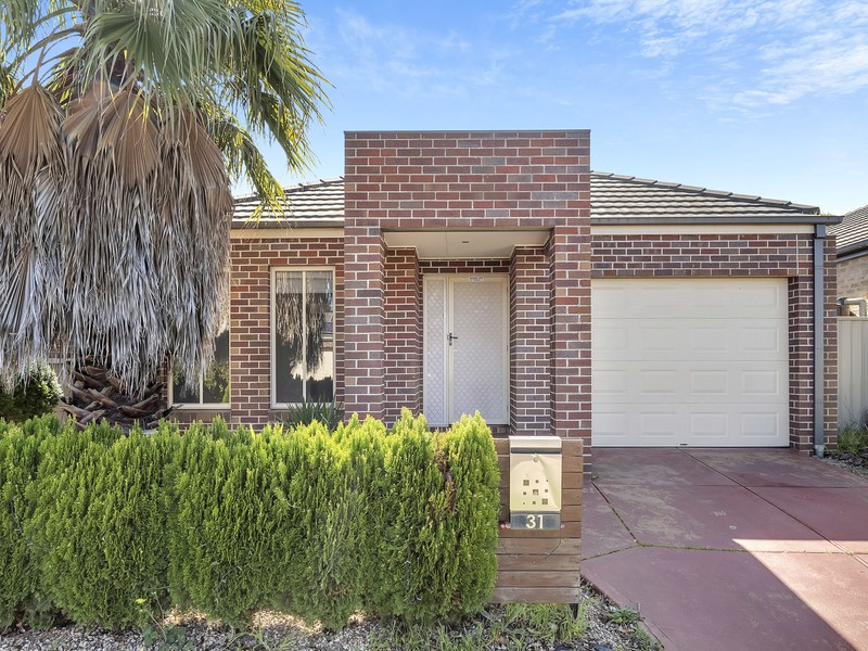 31 Flagstaff Loop, Craigieburn, VIC 3064 - Image - 31/08/2026