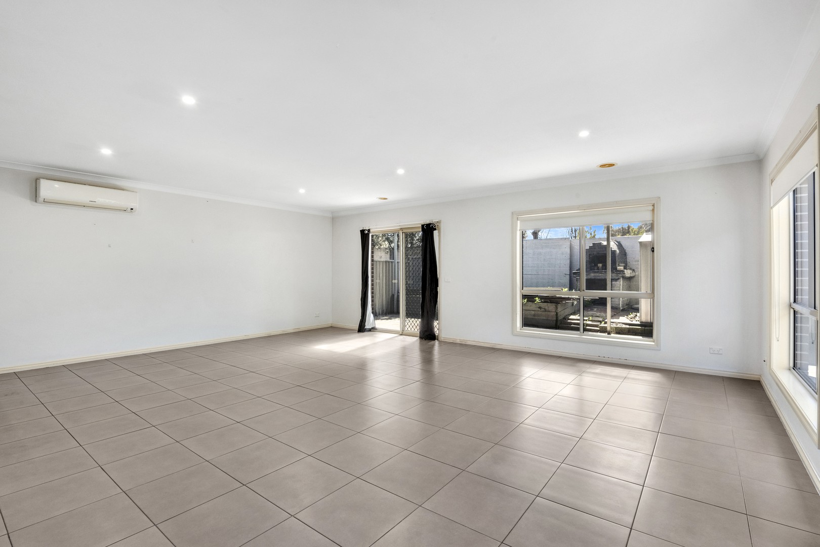 31 Flagstaff Loop, Craigieburn, VIC 3064, Craigieburn - Thumbnail 5