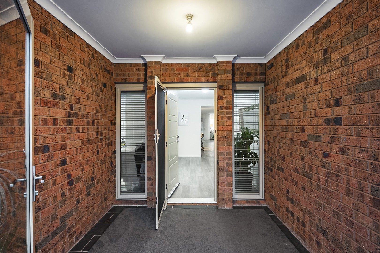 31 Forest Glade Way, Caroline Springs, VIC 3023 - Thumbnail 2 - 19/10/2026