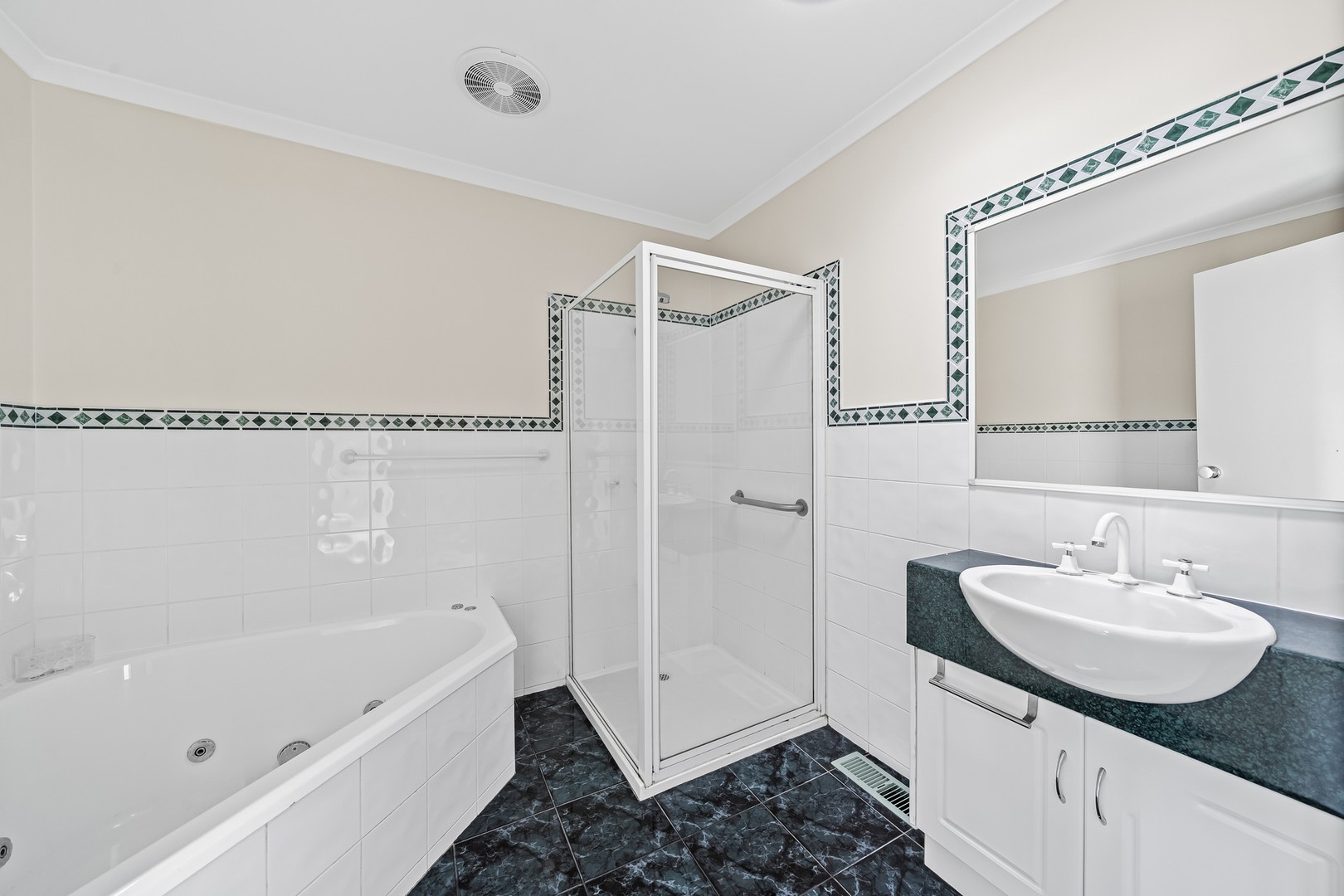 31 Georgia Place, Kealba, VIC 3021, Kealba - Thumbnail 7