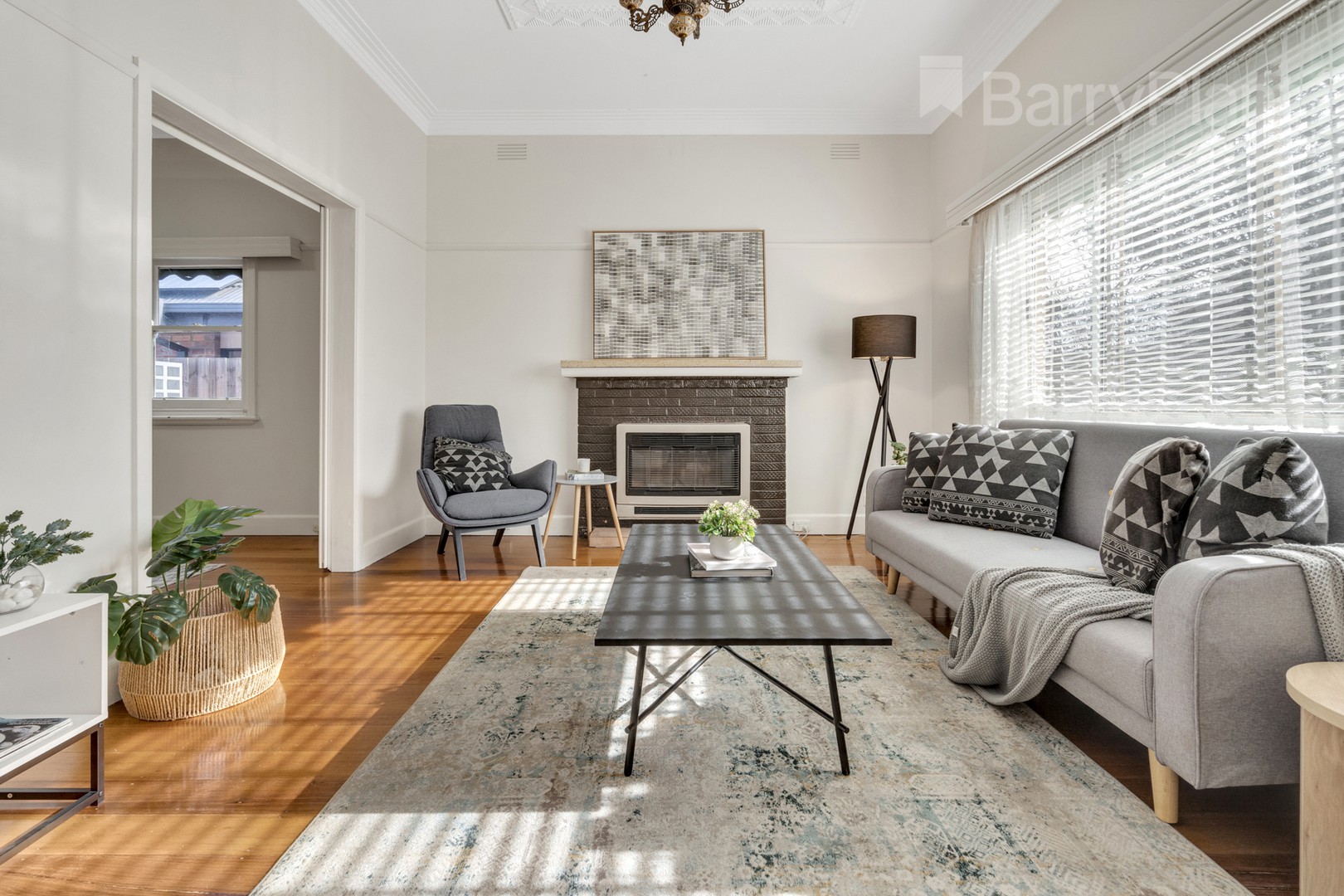 31 Gilbank Street, Reservoir, VIC 3073, Reservoir - Thumbnail 2