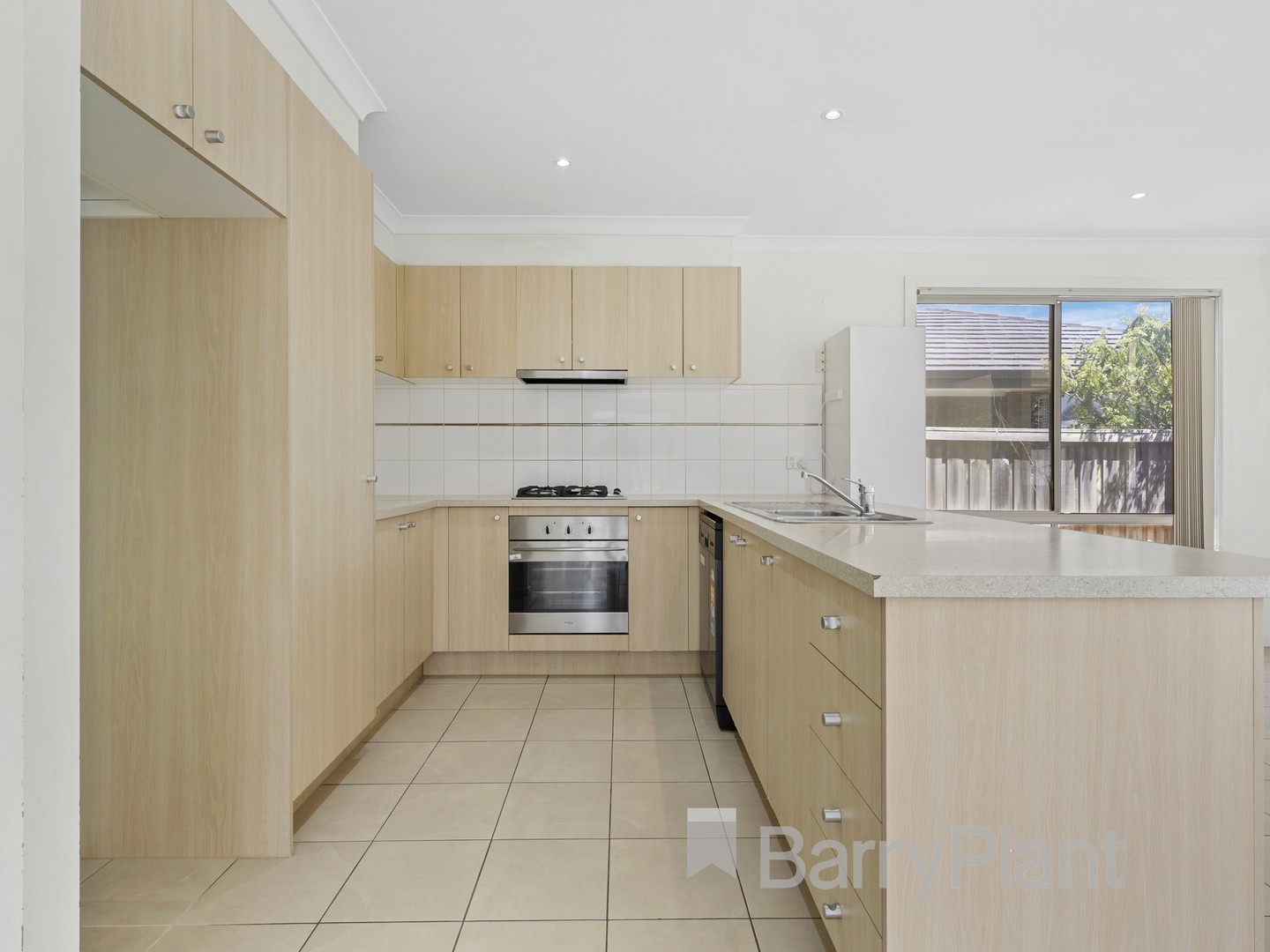 31 Hamish Drive, Tarneit, VIC 3029, Tarneit - Thumbnail 4