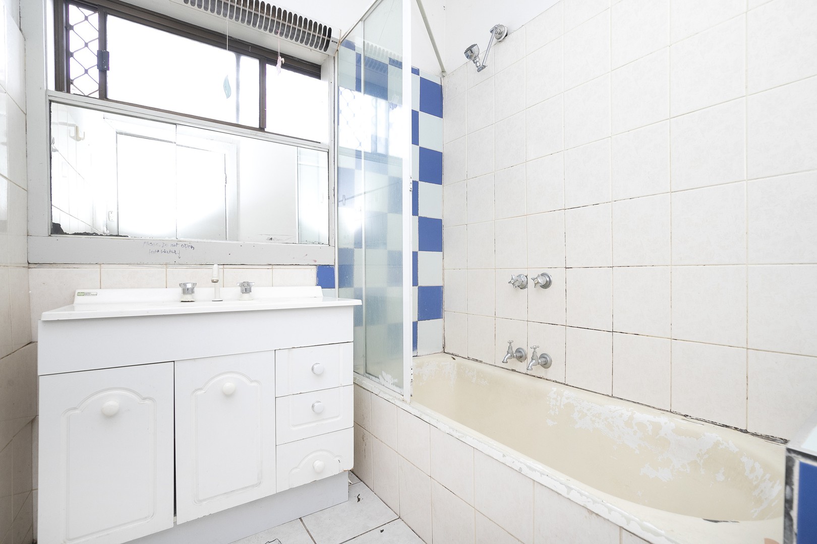 31 Hampshire Road, Sunshine, VIC 3020, Sunshine - Thumbnail 5