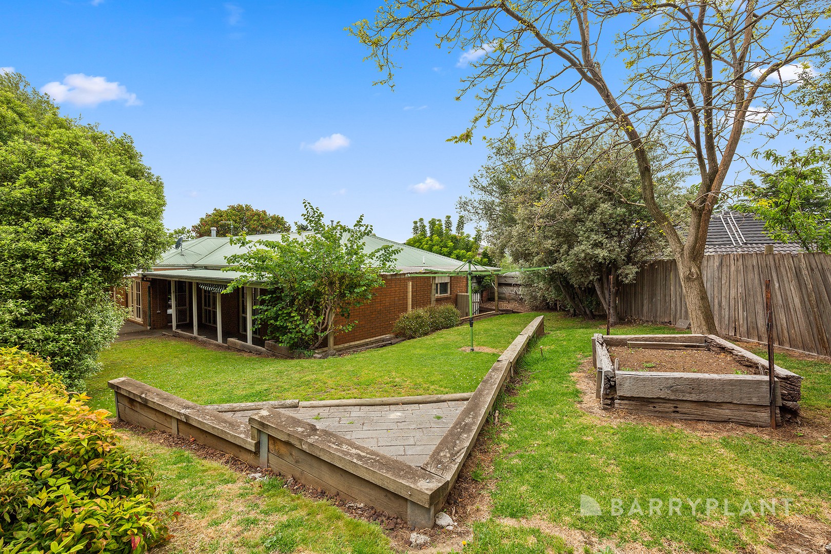 31 Harkaway Road, Berwick, VIC 3806, Berwick - Thumbnail 2