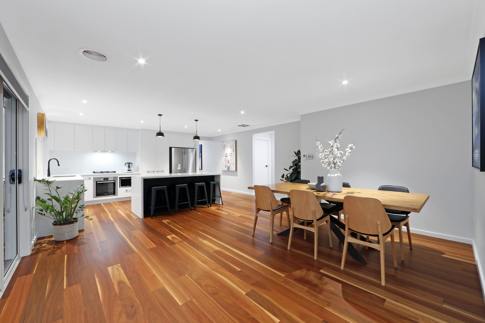 31 Heany Park Road, Rowville, VIC 3178, Rowville - Thumbnail 4