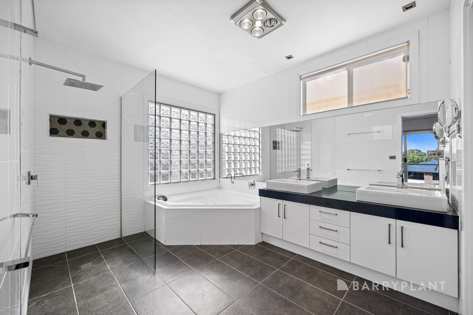 31 Heights Crescent, Ballarat North, VIC 3350, Ballarat North - Thumbnail 5