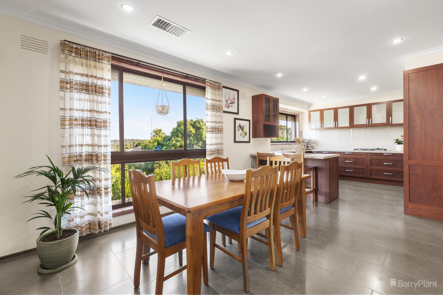 31 Helene Street, Bulleen, VIC 3105, Bulleen - Thumbnail 3