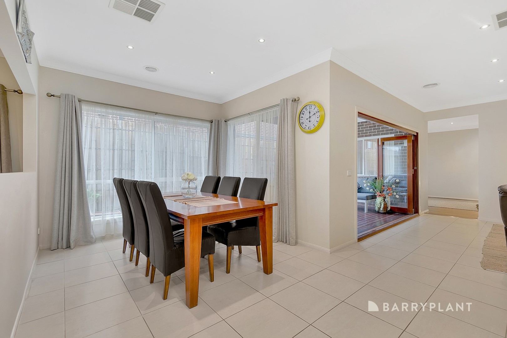 31 Highpoint Drive, South Morang, VIC 3752, South Morang - Thumbnail 8