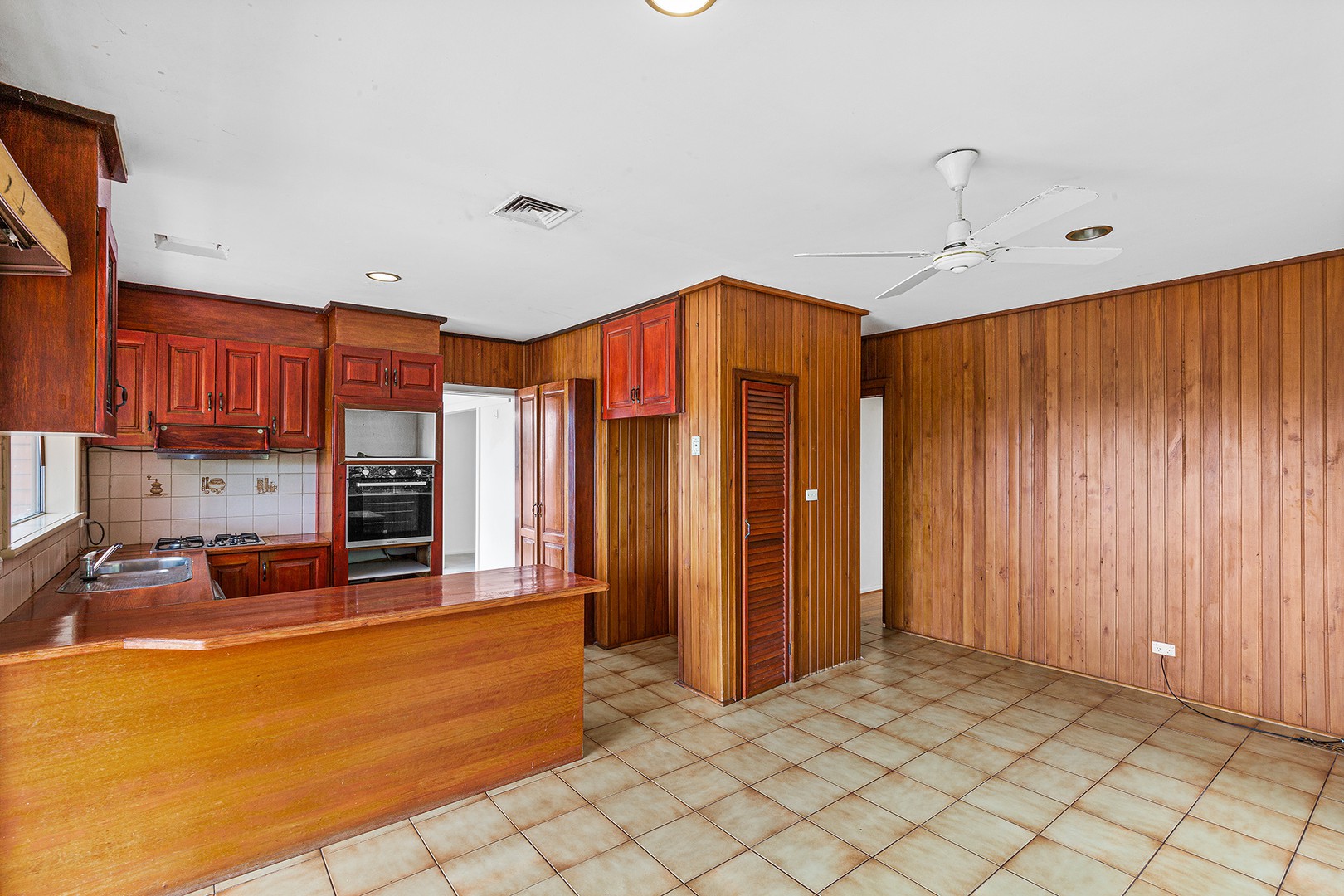 31 Hillcrest Road, Frankston, VIC 3199, Frankston - Thumbnail 3