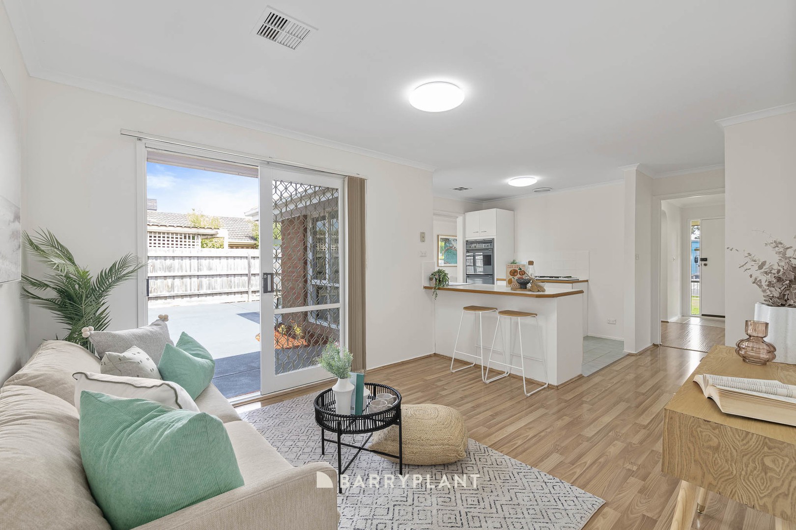 31 Ireland Avenue, Narre Warren, VIC 3805, Narre Warren - Thumbnail 5
