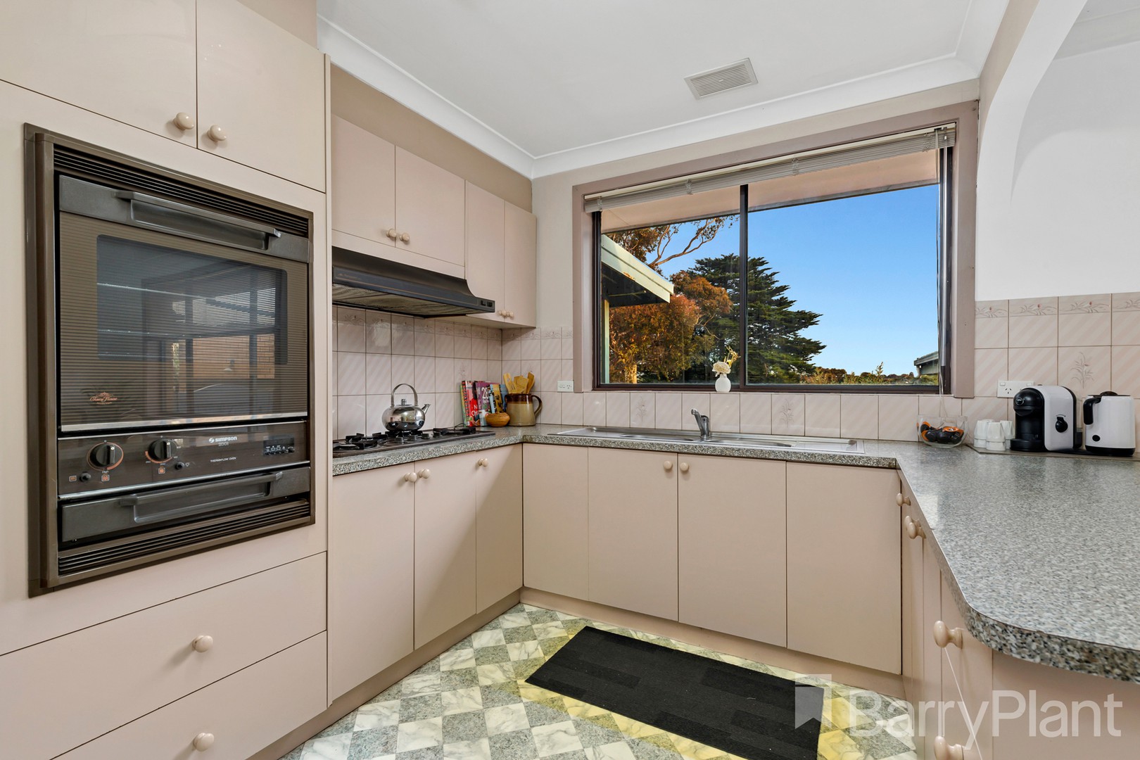 31 Janet Crescent, Bundoora, VIC 3083, Bundoora - Thumbnail 3