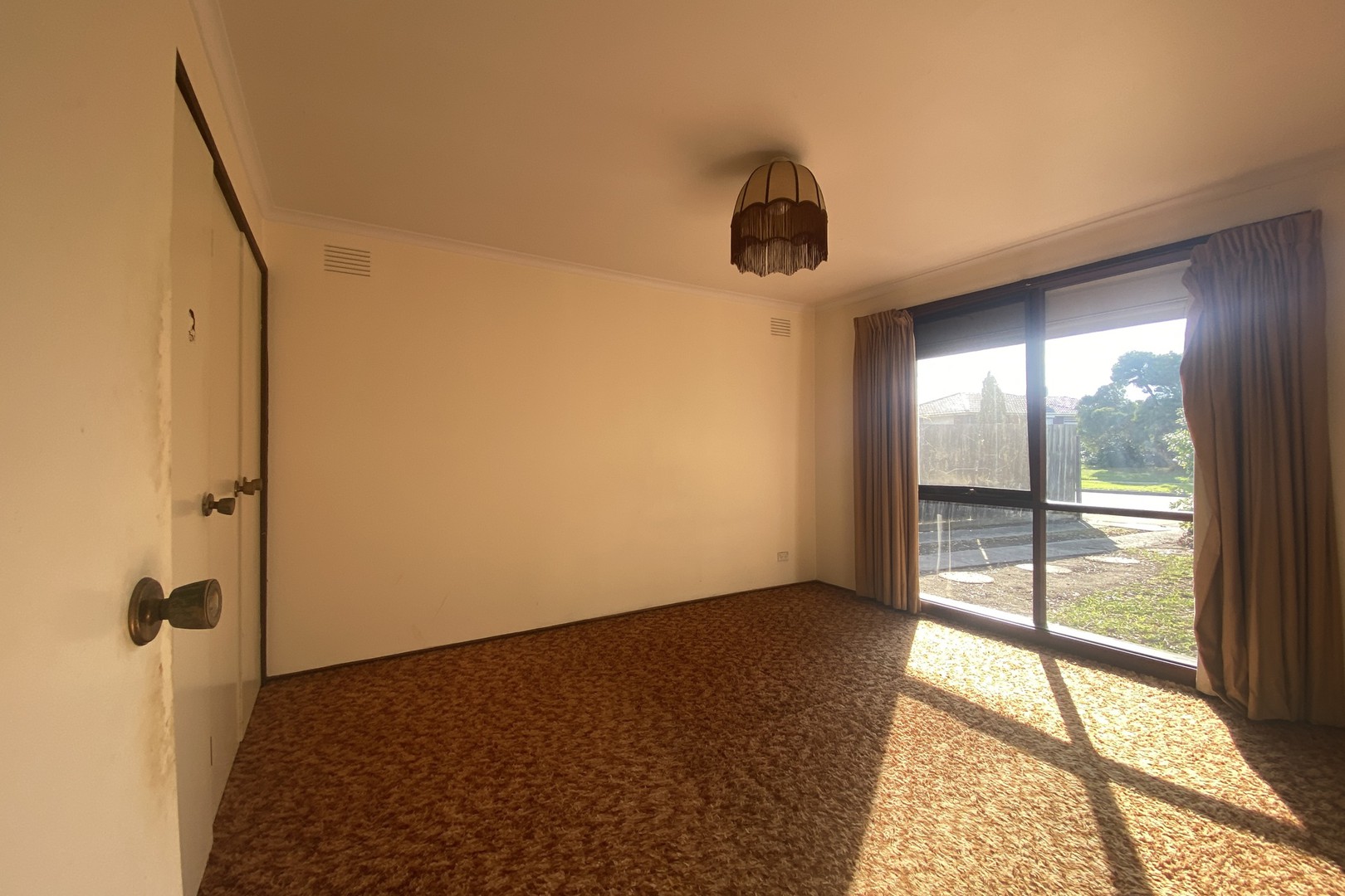 31 Kantiki Drive, Epping, VIC 3076 - Thumbnail 2 - 08/05/2025