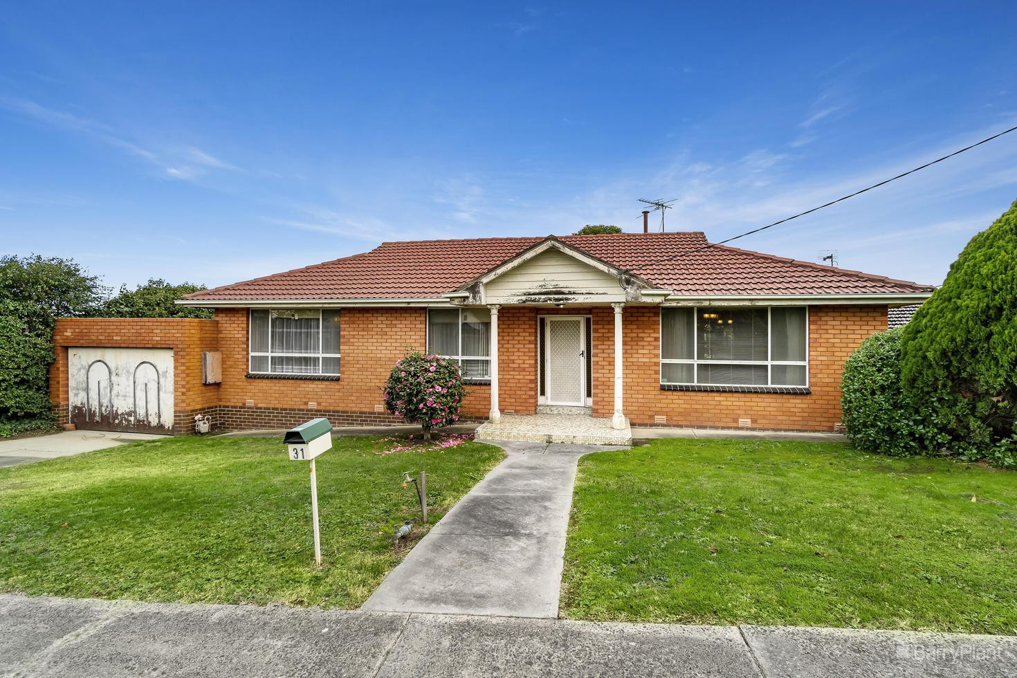 31 Kenneth Street, Bulleen, VIC 3105, Bulleen - Thumbnail 2