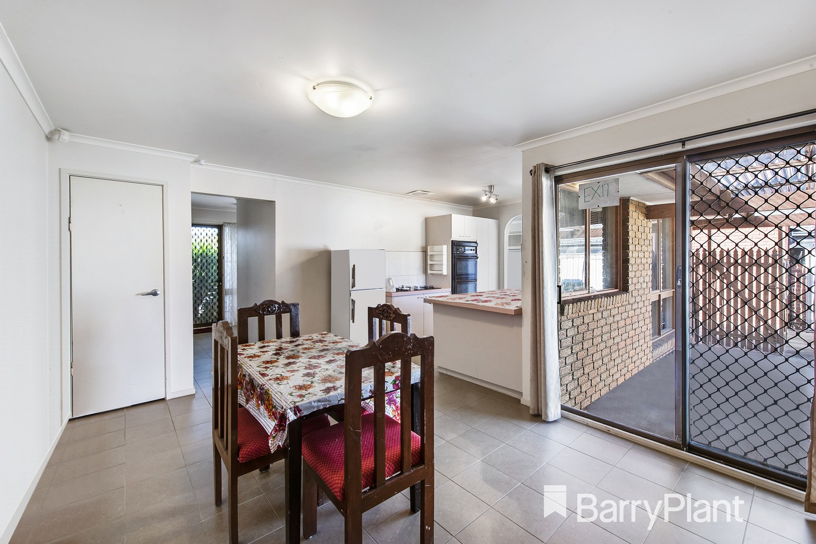 31 Kimberley RoadWerribee, VIC 3030, Werribee - Thumbnail 5