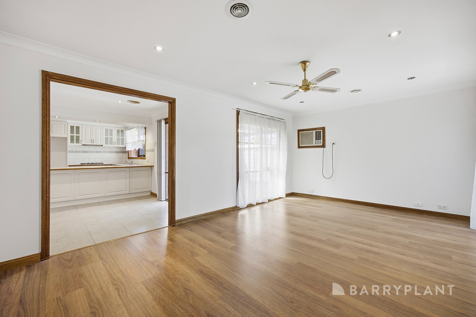31 Kingston Avenue, Pakenham, VIC 3810, Pakenham - Thumbnail 8