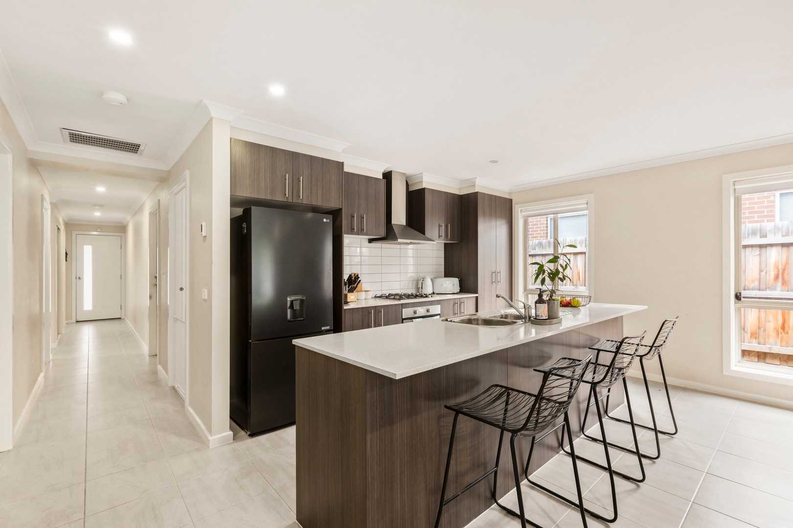 31 Landing Avenue, Doreen, VIC 3754 - Thumbnail 1 - 30/06/2022