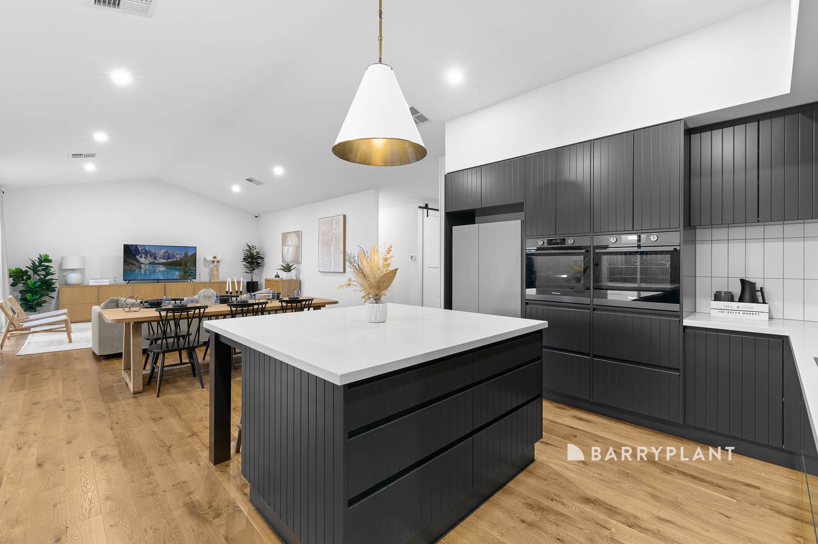 31 Longview Road, Warragul, VIC 3820, Warragul - Thumbnail 3
