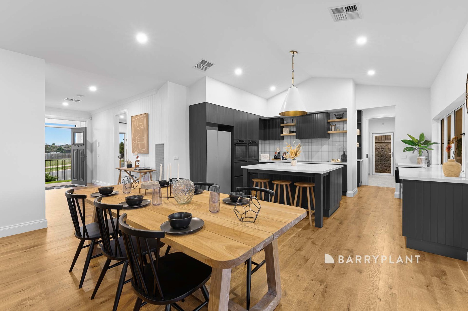 31 Longview Road, Warragul, VIC 3820, Warragul - Thumbnail 4