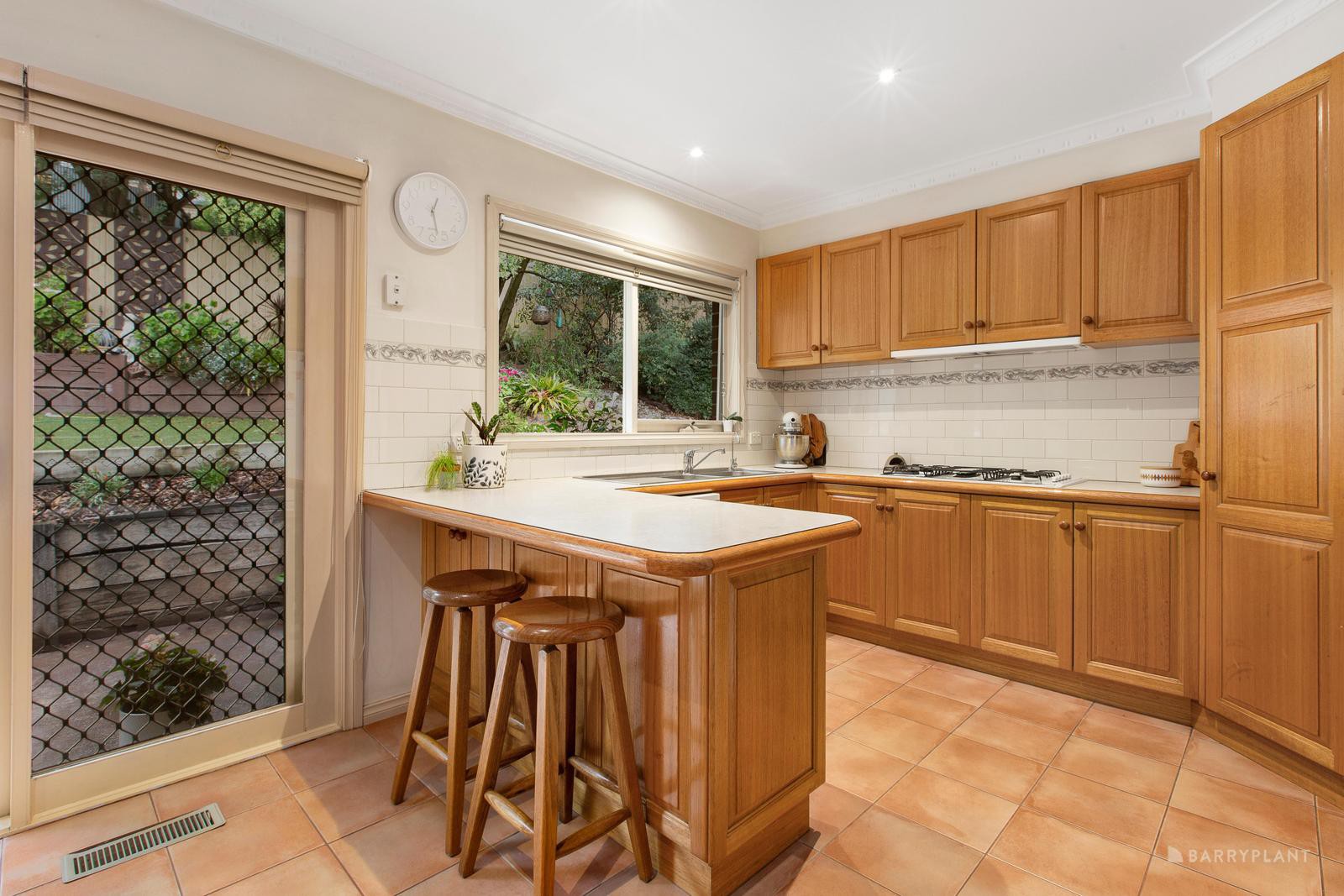 31 Lower Road, Eltham North, VIC 3095, Eltham North - Thumbnail 3