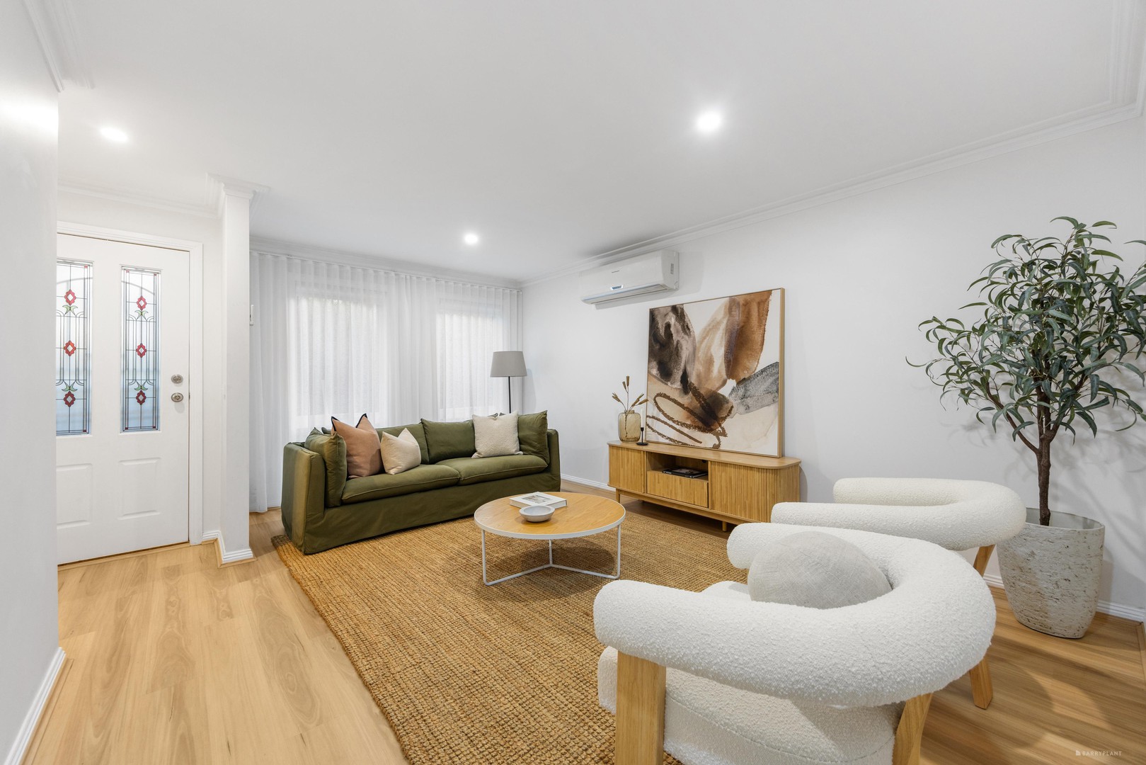 31 Luck Street, Eltham, VIC 3095, Eltham - Thumbnail 3