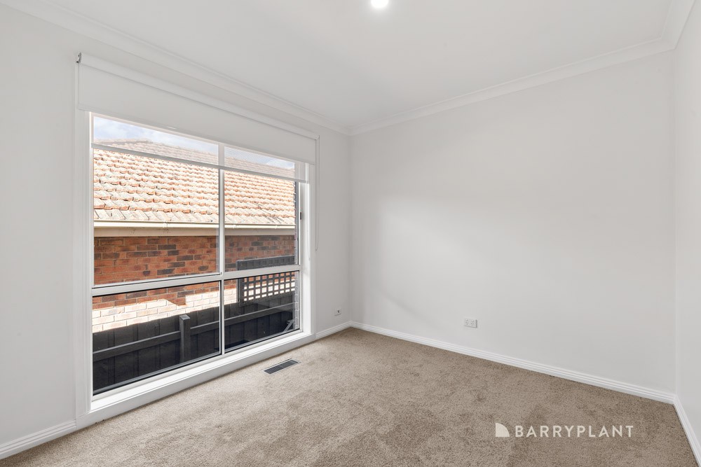 31 Luck Street, Eltham, VIC 3095, Eltham - Thumbnail 6