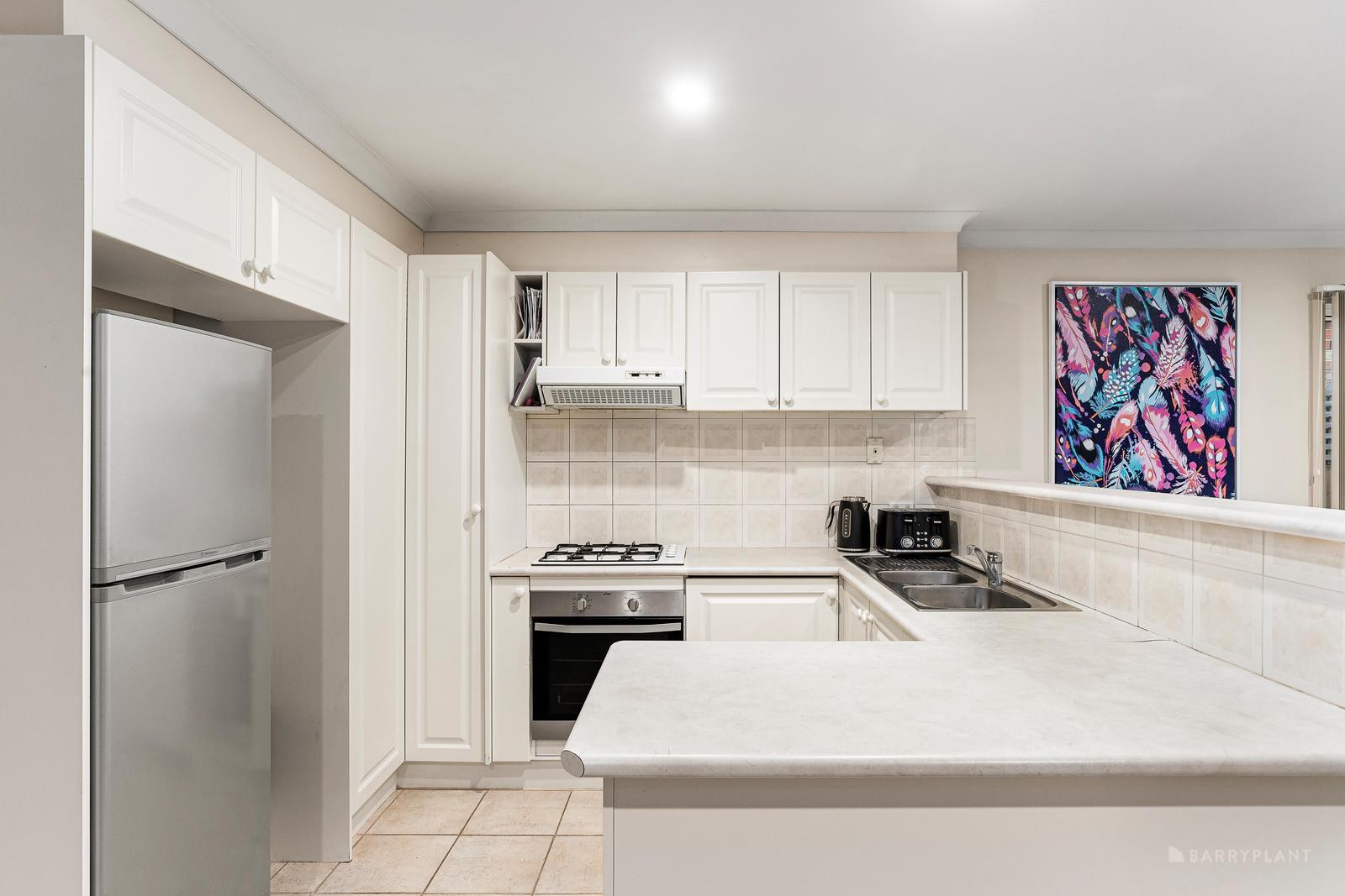 31 Luck Street, Eltham, VIC 3095, Eltham - Thumbnail 3