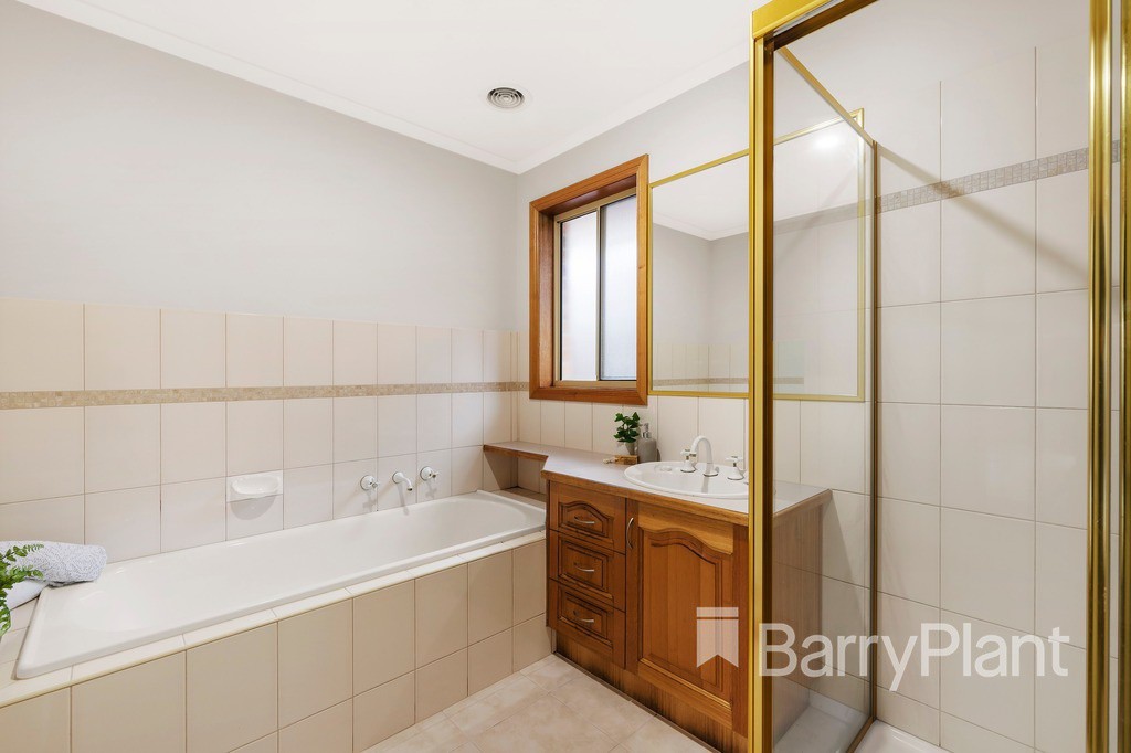 31 Madden Drive, South Morang, VIC 3752, South Morang - Thumbnail 7