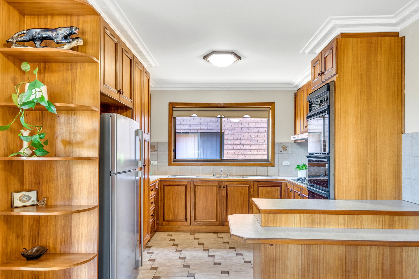31 Manoel Avenue, Reservoir, VIC 3073, Reservoir - Thumbnail 7
