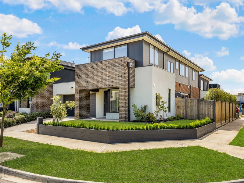 31 Maremmano Crescent, Taylors Lakes, VIC 3038 - Image - 17/11/2025