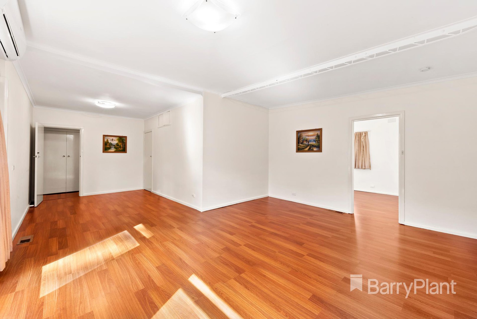 31 Maxia Road, Doncaster East, VIC 3109, Doncaster East - Thumbnail 4