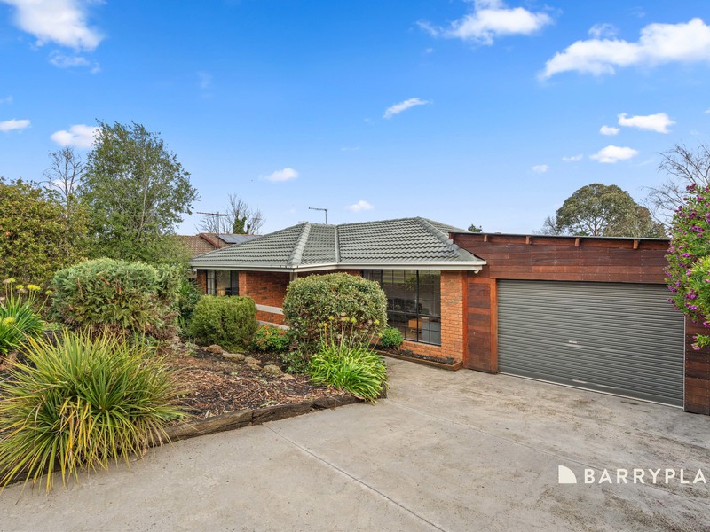 31 Mclaughlin Crescent, Mill Park, VIC 3082 - Image - 14/08/2026
