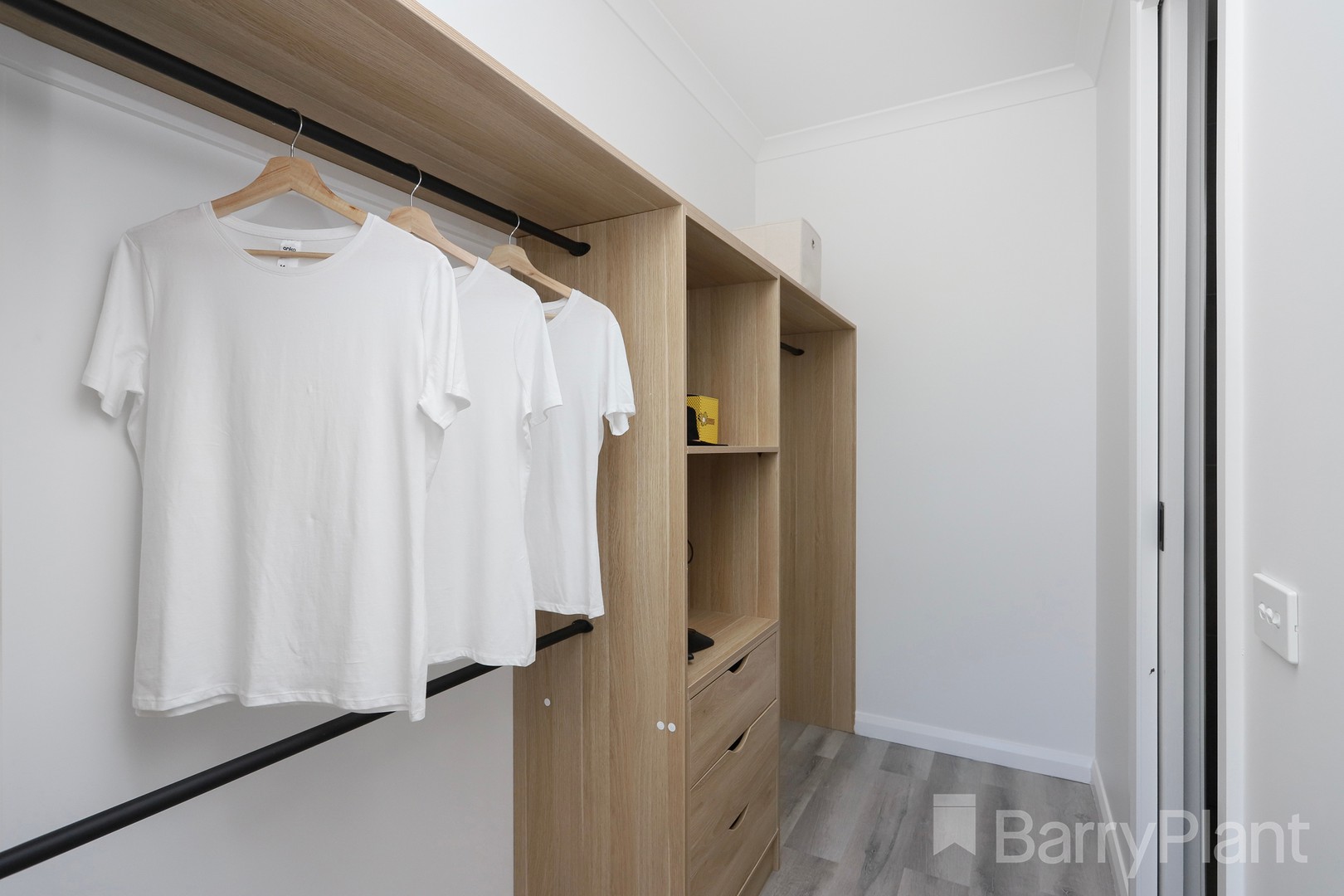 31 Mervyn Drive, Greenvale, VIC 3059, Greenvale - Thumbnail 5